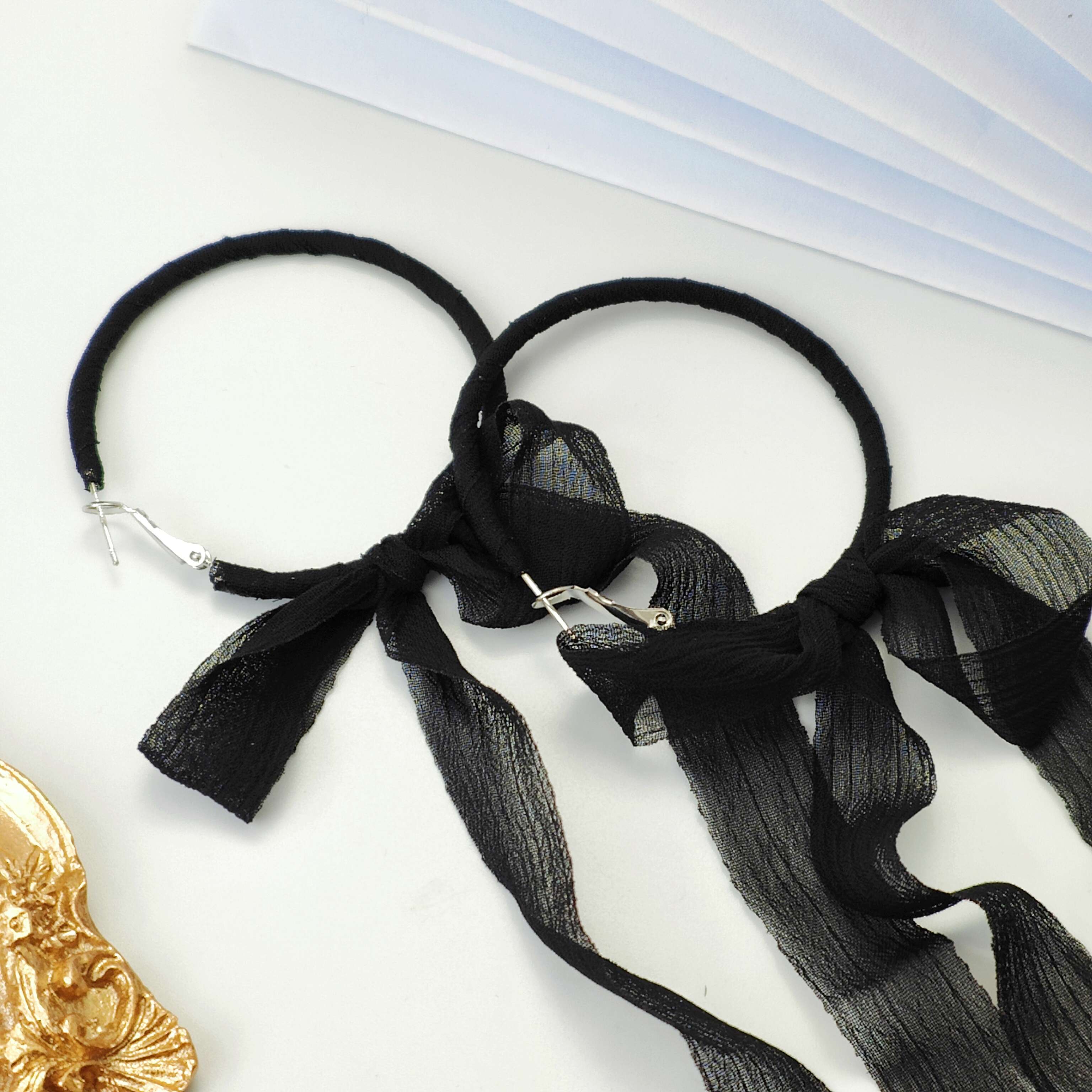 Chiffon streamer earrings