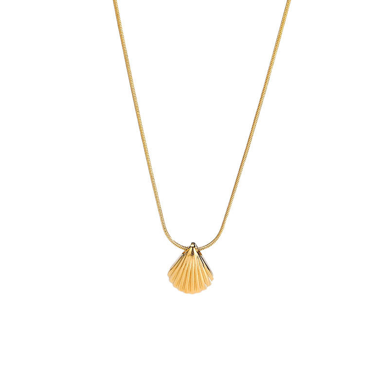 Golden Shell Necklace