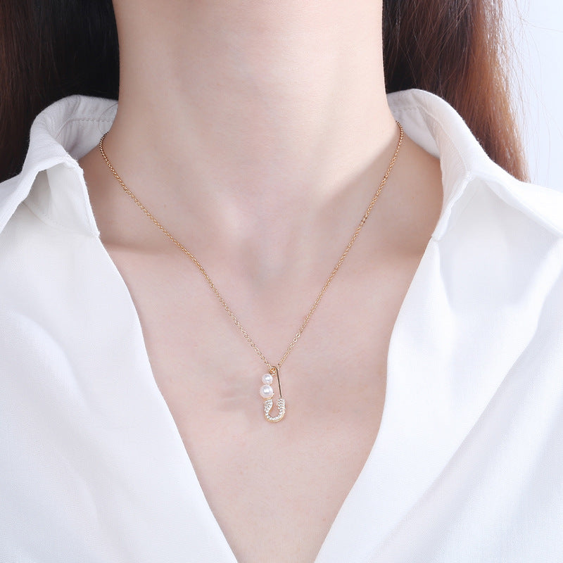 Pearl Paperclip Necklace