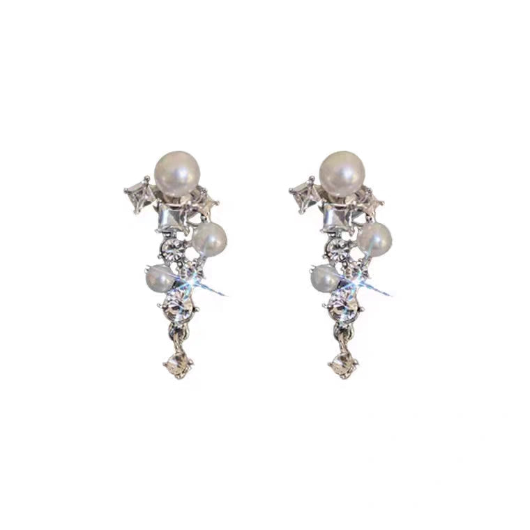 Pearl Zirconia Gypsophila Earrings